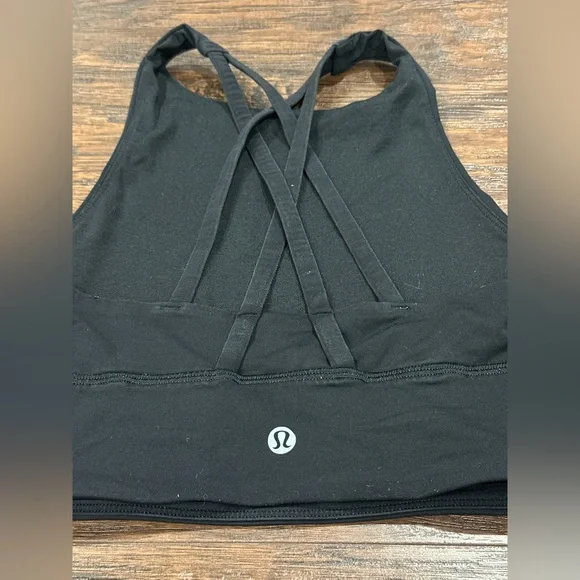 lululemon athletica Women's Black Sports Bra Size 2 - Picture 3 of 6